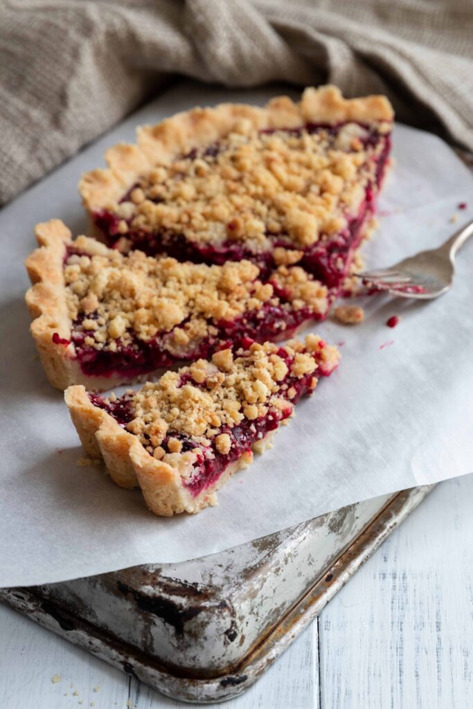 Easy Vegan Raspberry Tart