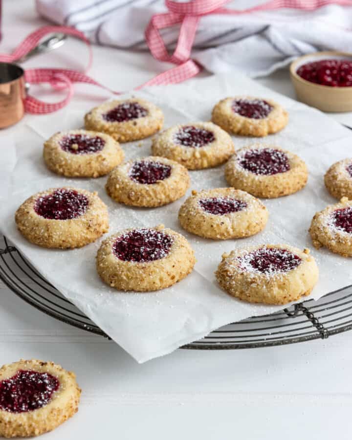 Almond Raspberry Cookies