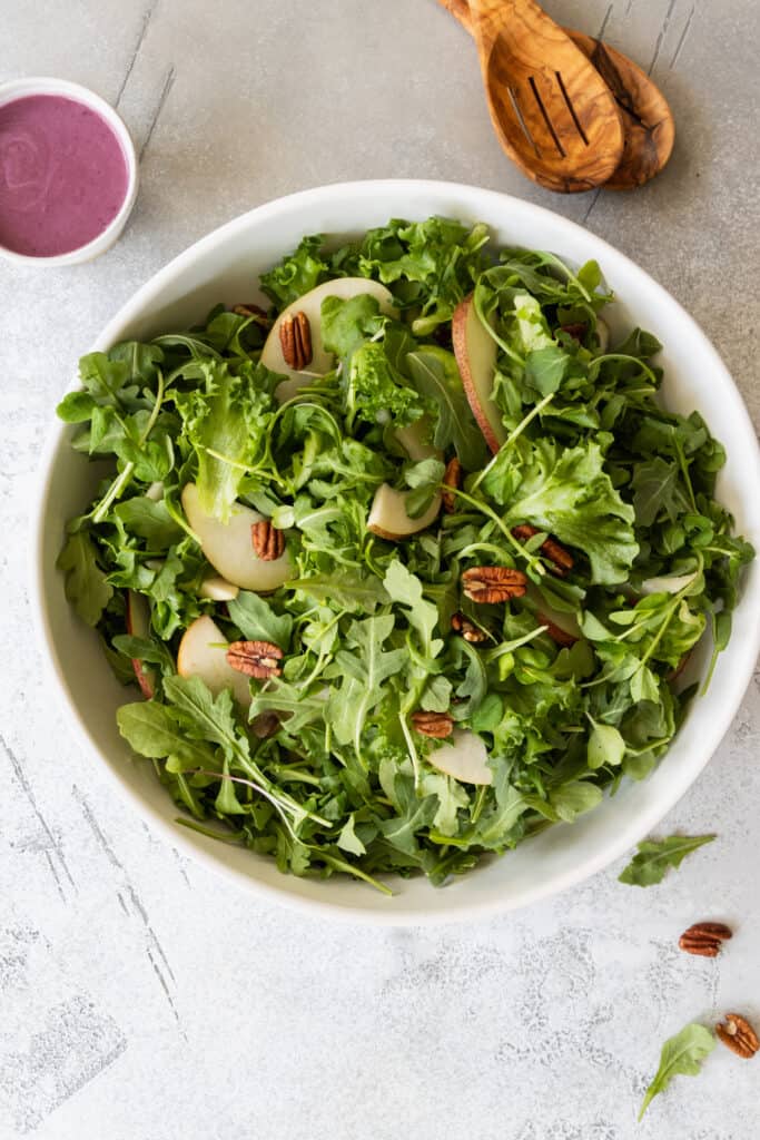 Pear Pecan Green Salad