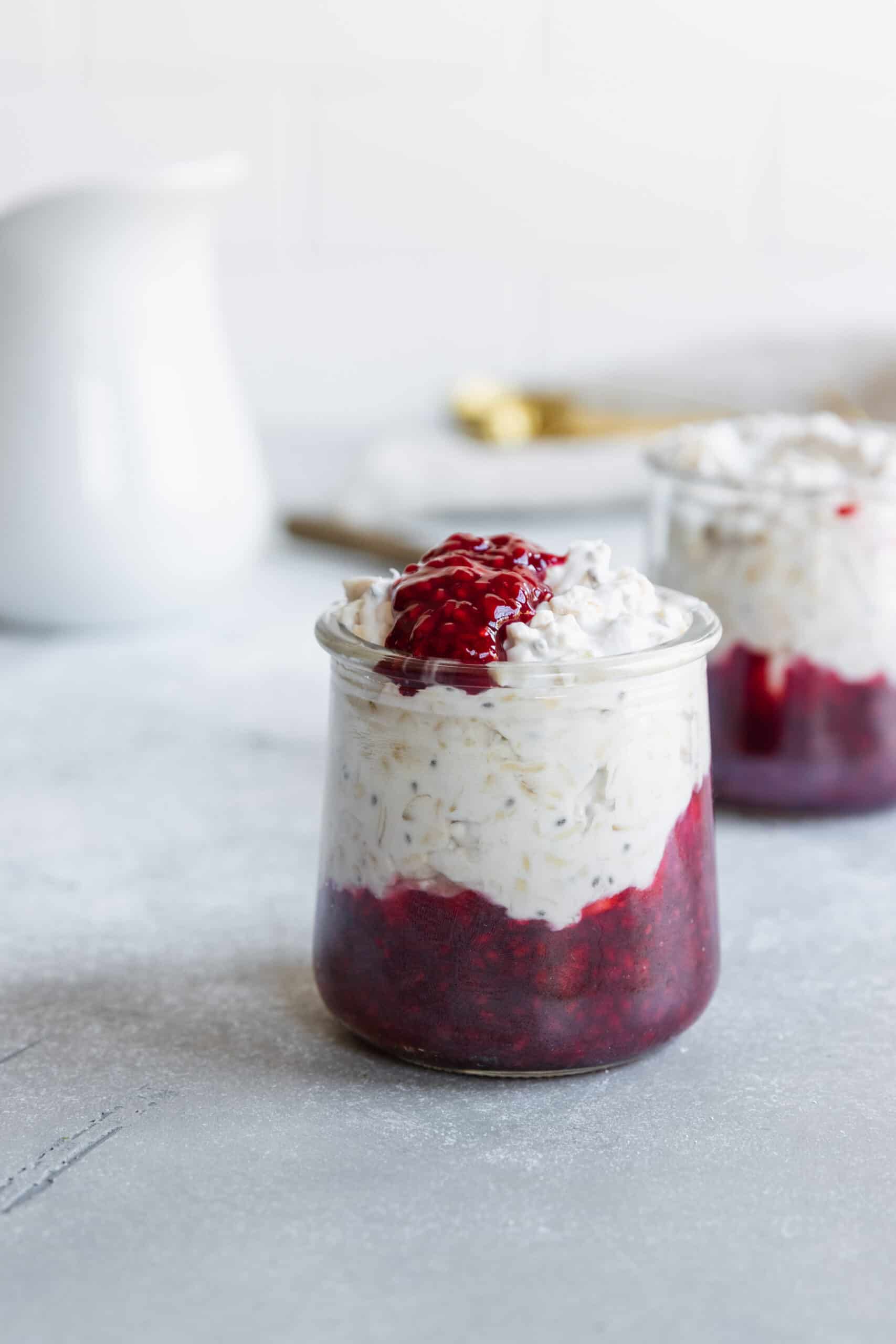 Easy Healthy Overnight Oats with Raspberry Jam