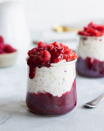 Easy Healthy Overnight Oats with Homemade Jam