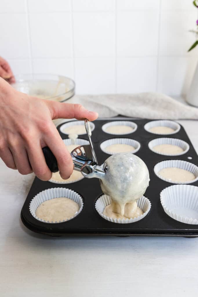 Filling the cupcake tin