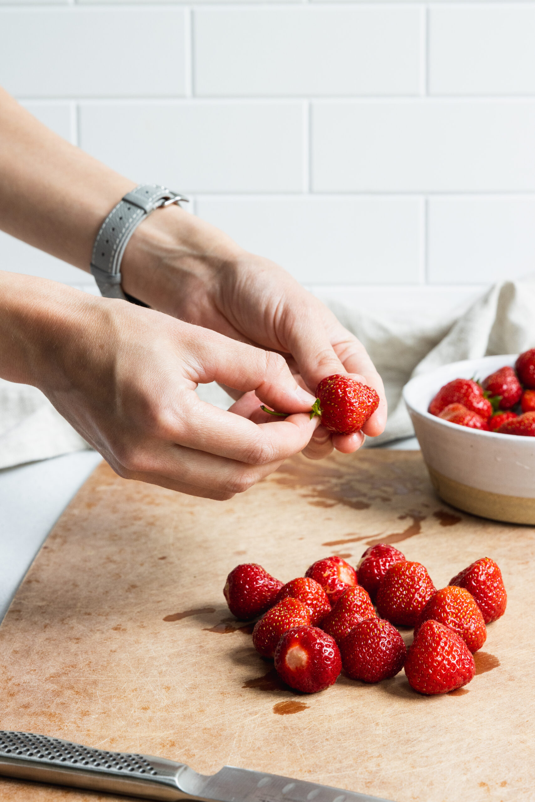 Preparing the fresh strawberries