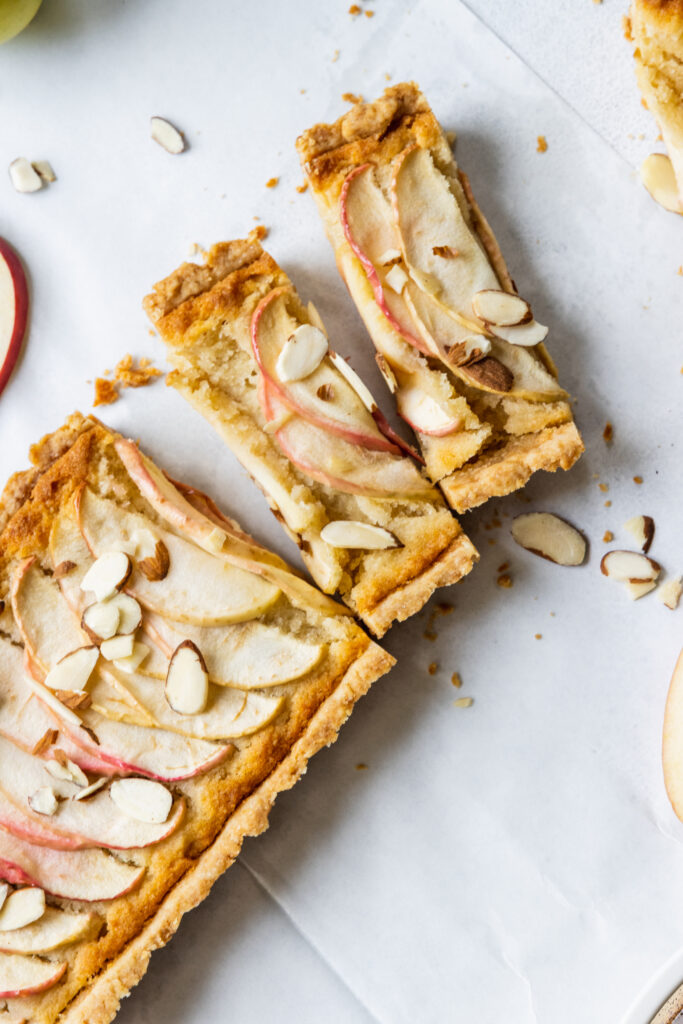 Vegan Apple Tart - Rainbow Nourishments