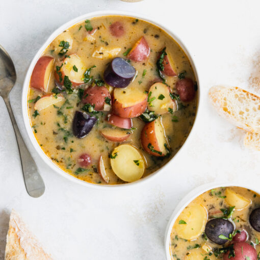 Vegan Potato kale soup