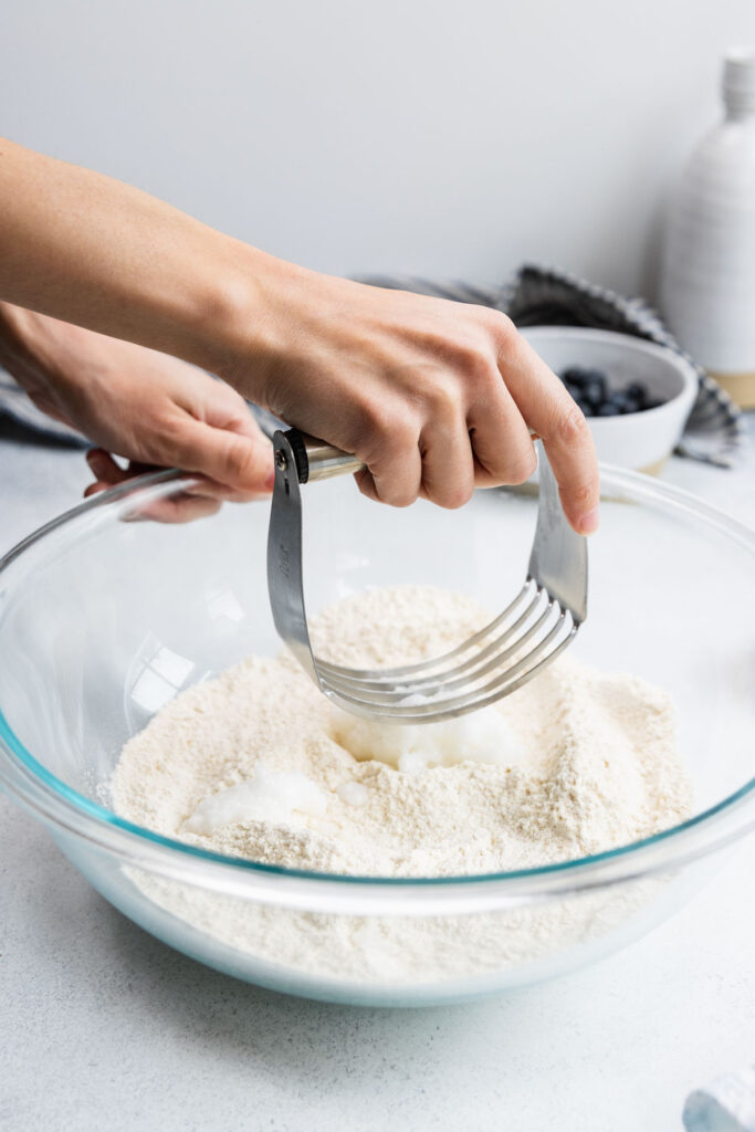 Cutting the oil into the dry ingredients