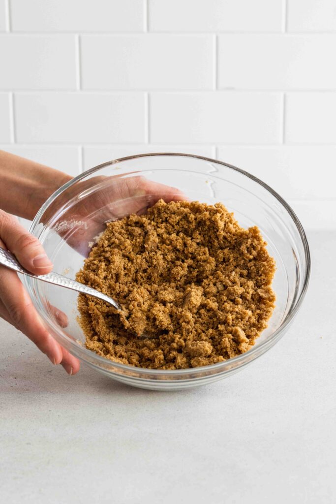 The finished cinnamon streusel
