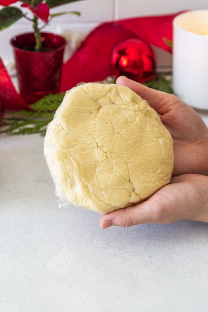 Chilling the dough for 30 minutes