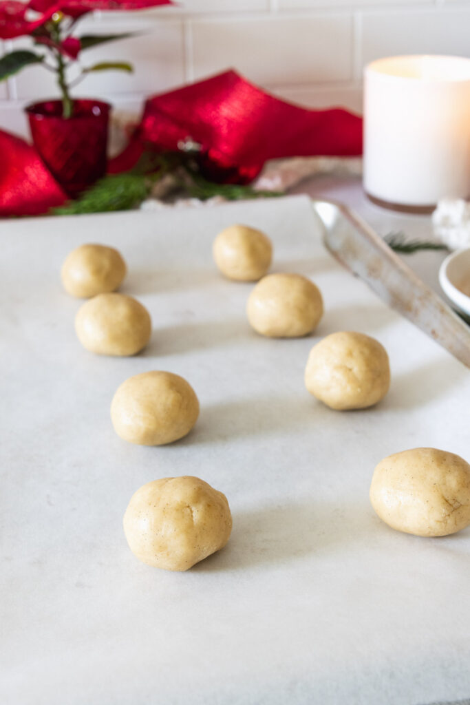Preparing soft snickerdoodle cookies for baking